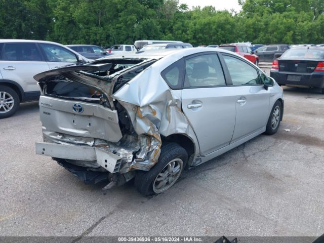 Photo 3 VIN: JTDKN3DU2B1472464 - TOYOTA PRIUS 