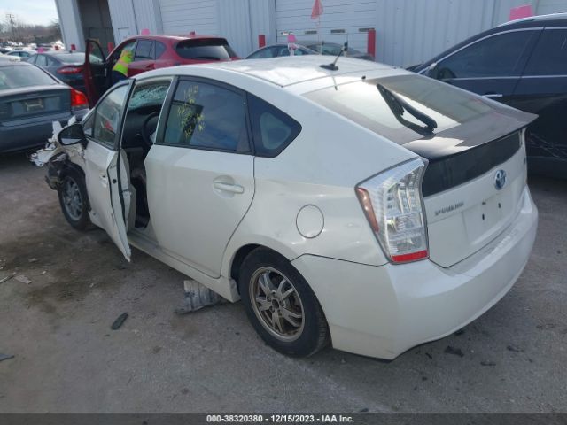 Photo 2 VIN: JTDKN3DU2B5285783 - TOYOTA PRIUS 