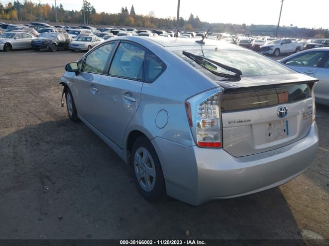 Photo 2 VIN: JTDKN3DU2B5336117 - TOYOTA PRIUS 