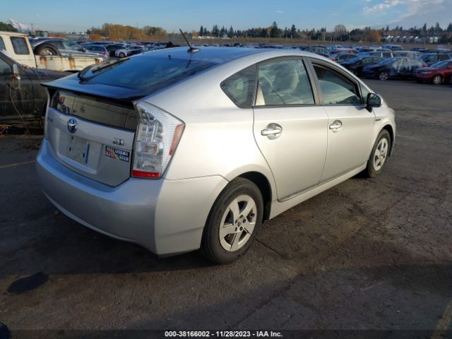 Photo 3 VIN: JTDKN3DU2B5336117 - TOYOTA PRIUS 