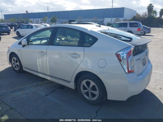 Photo 2 VIN: JTDKN3DU2C5424828 - TOYOTA PRIUS 