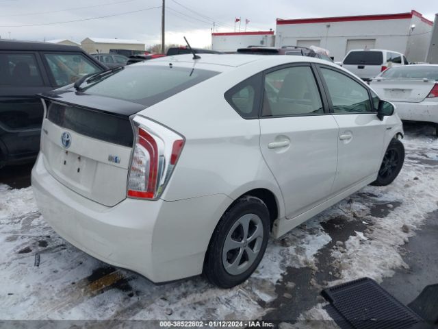 Photo 3 VIN: JTDKN3DU2D0353368 - TOYOTA PRIUS 