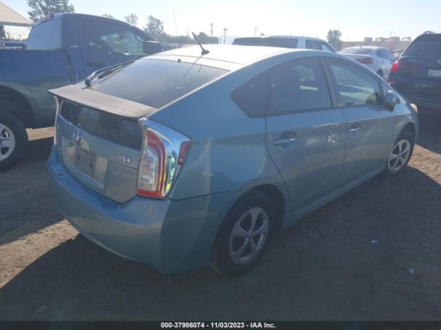 Photo 3 VIN: JTDKN3DU2D1652059 - TOYOTA PRIUS 