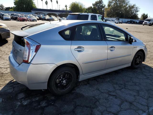 Photo 2 VIN: JTDKN3DU2D1691881 - TOYOTA PRIUS 