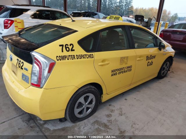 Photo 3 VIN: JTDKN3DU2D5614713 - TOYOTA PRIUS 