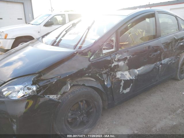 Photo 5 VIN: JTDKN3DU2D5661451 - TOYOTA PRIUS 