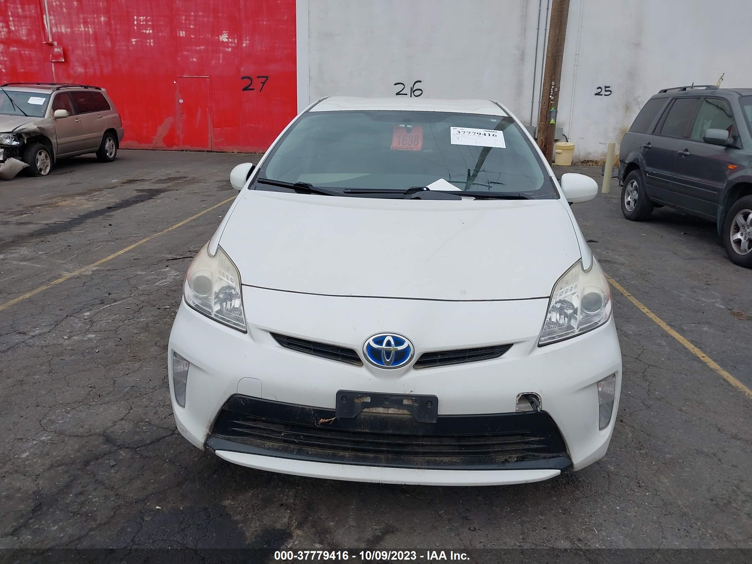 Photo 11 VIN: JTDKN3DU2E0367823 - TOYOTA PRIUS 