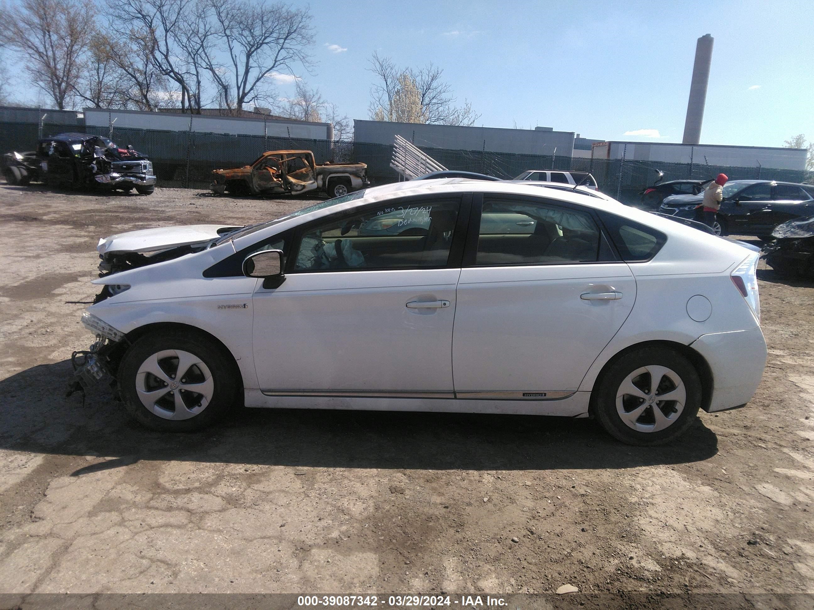 Photo 14 VIN: JTDKN3DU2E0367966 - TOYOTA PRIUS 