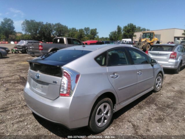 Photo 3 VIN: JTDKN3DU2E0372424 - TOYOTA PRIUS 