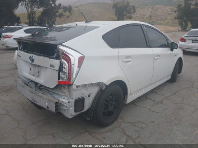 Photo 3 VIN: JTDKN3DU2E0390437 - TOYOTA PRIUS 