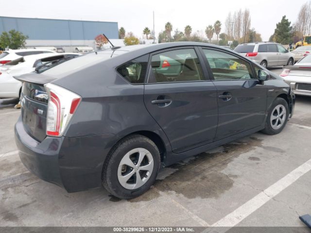 Photo 3 VIN: JTDKN3DU2E1736500 - TOYOTA PRIUS 