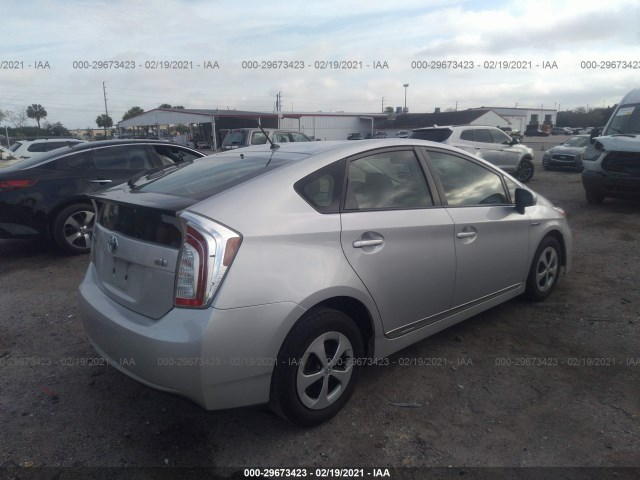 Photo 3 VIN: JTDKN3DU2E1772414 - TOYOTA PRIUS 