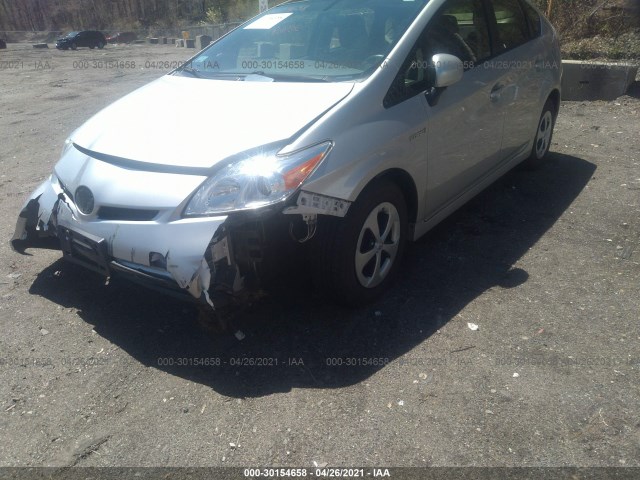 Photo 5 VIN: JTDKN3DU2E1807338 - TOYOTA PRIUS 