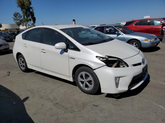 Photo 3 VIN: JTDKN3DU2F0398913 - TOYOTA PRIUS 