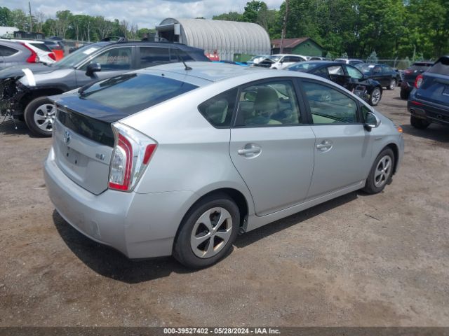 Photo 3 VIN: JTDKN3DU2F0406542 - TOYOTA PRIUS 