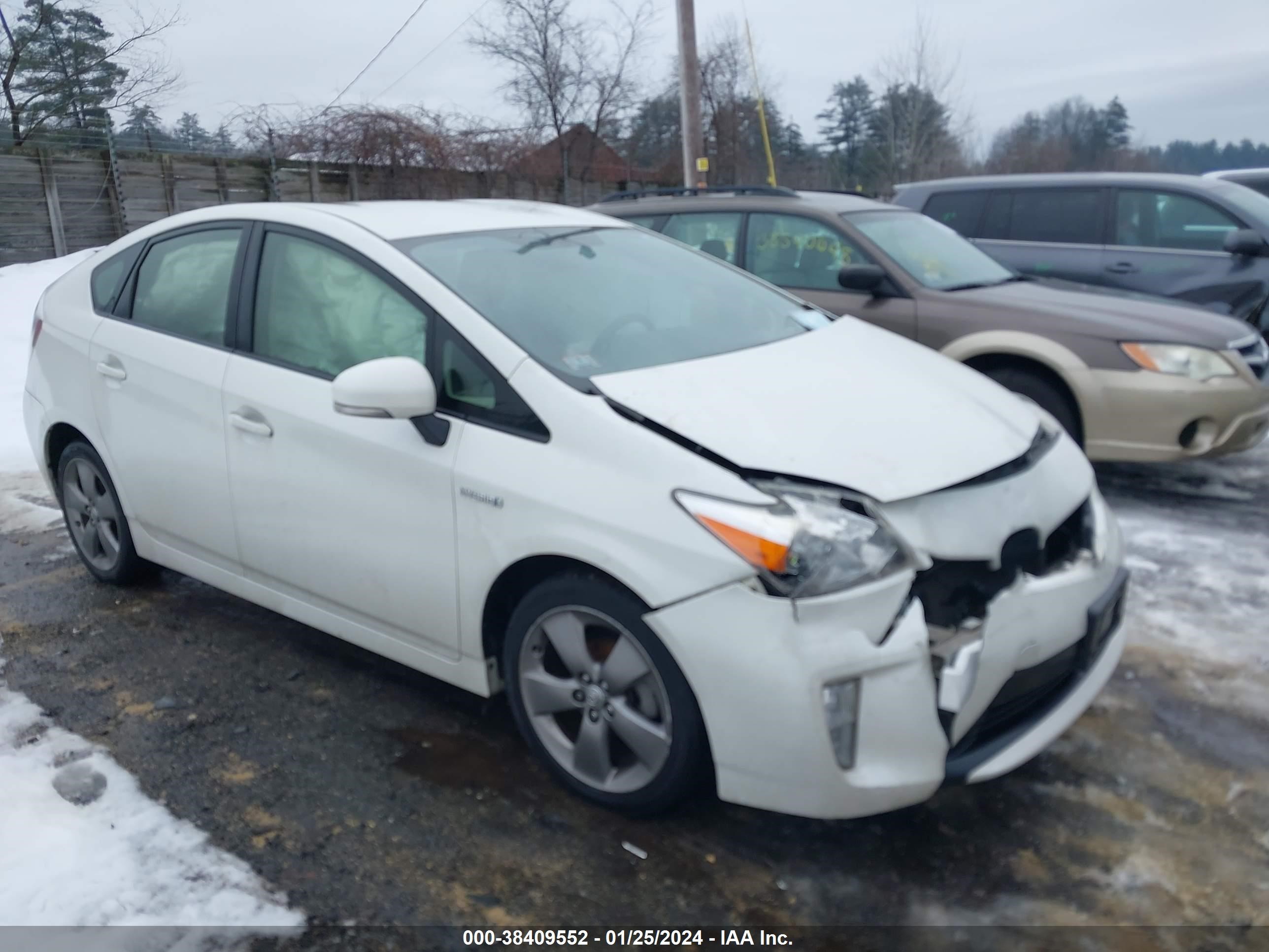 Photo 0 VIN: JTDKN3DU2F0427746 - TOYOTA PRIUS 