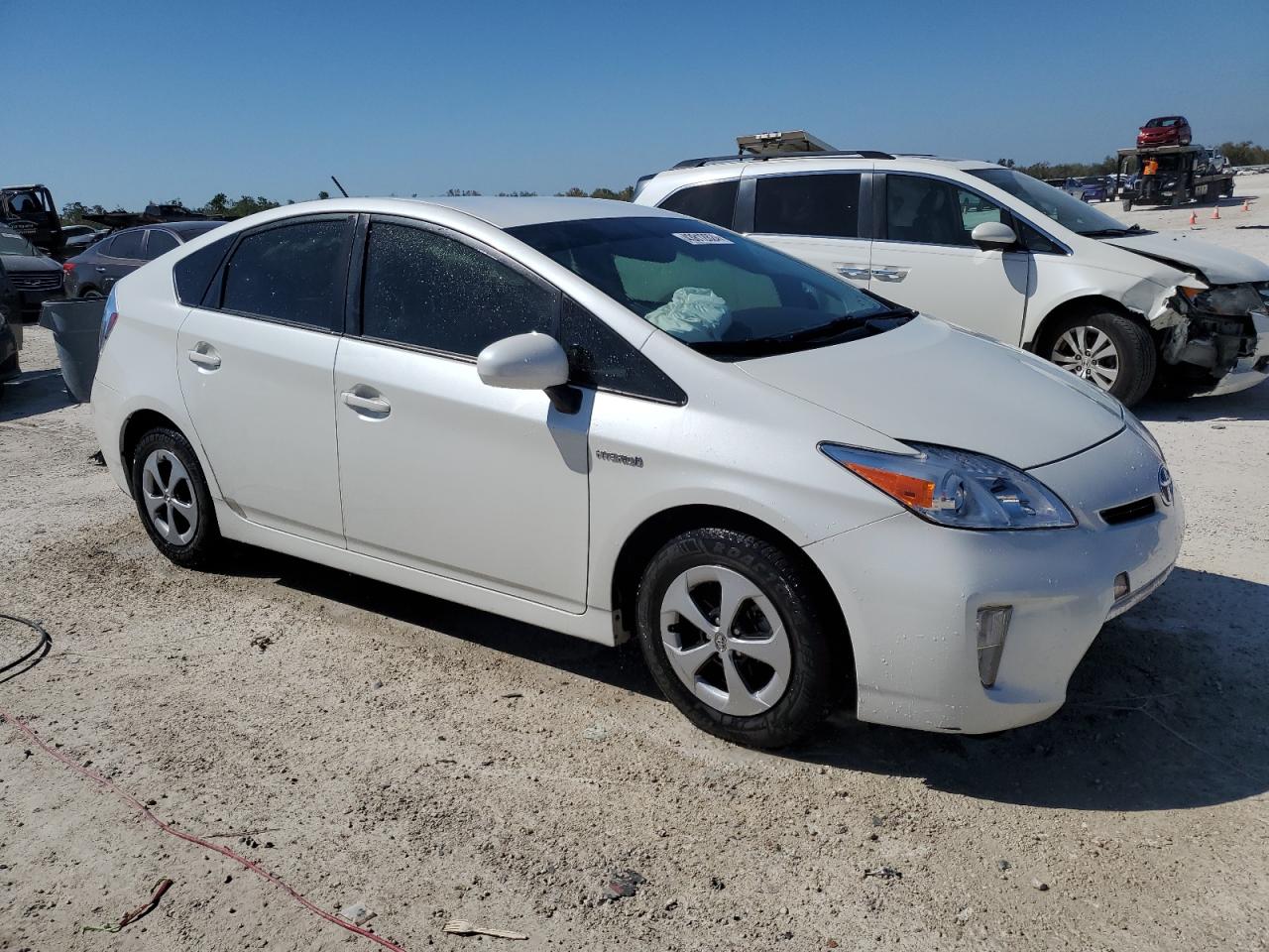 Photo 3 VIN: JTDKN3DU2F0442165 - TOYOTA PRIUS 