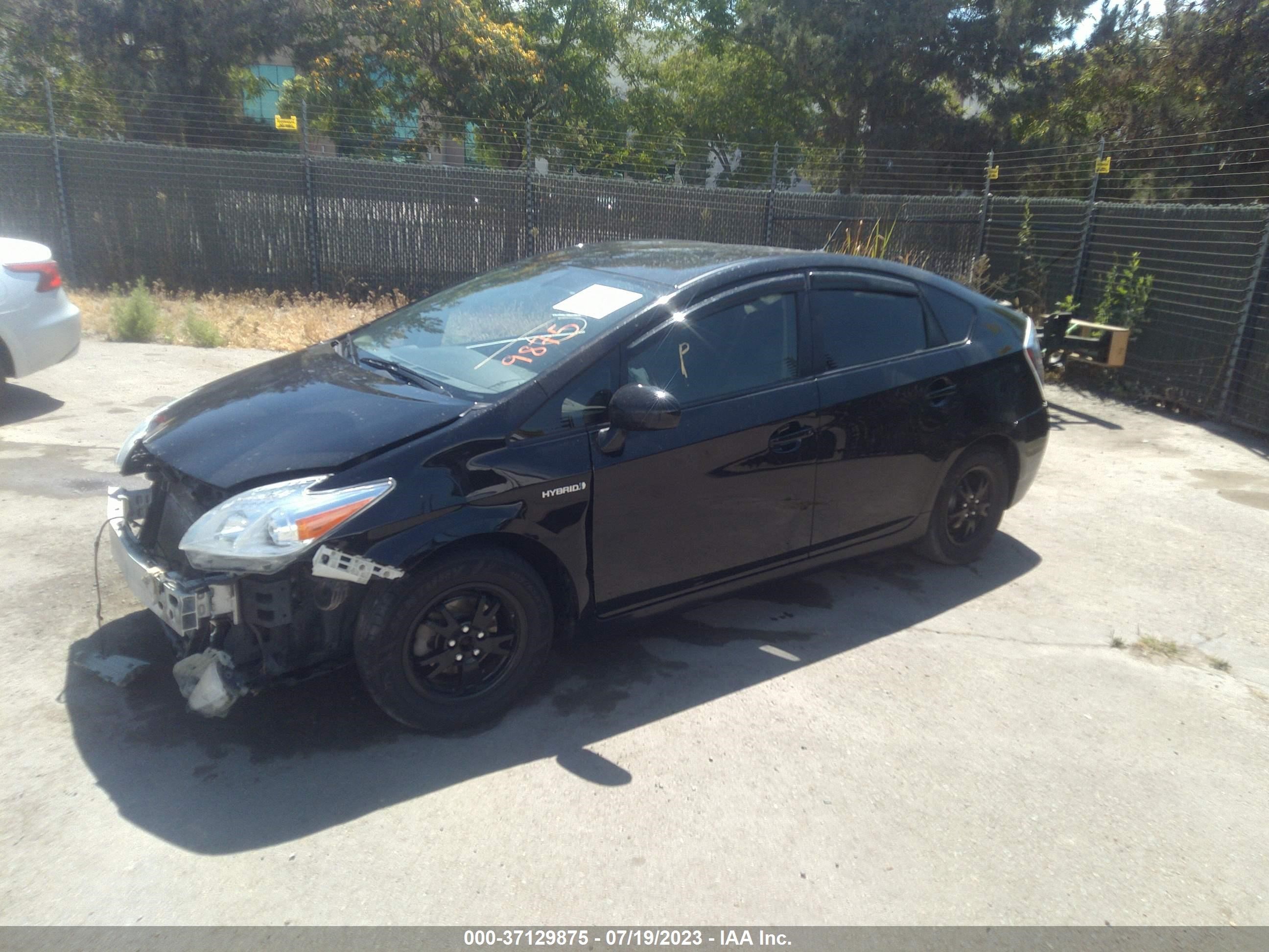 Photo 1 VIN: JTDKN3DU2F0453148 - TOYOTA PRIUS 