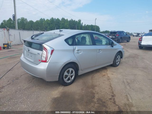 Photo 3 VIN: JTDKN3DU2F1881912 - TOYOTA PRIUS 