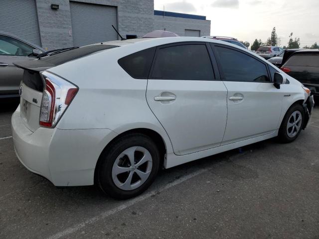 Photo 2 VIN: JTDKN3DU2F1930333 - TOYOTA PRIUS 