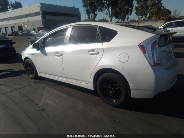 Photo 2 VIN: JTDKN3DU2F1952722 - TOYOTA PRIUS 