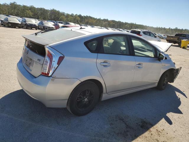 Photo 2 VIN: JTDKN3DU2F1954325 - TOYOTA PRIUS 