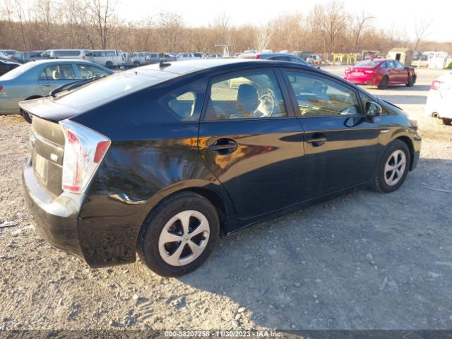 Photo 3 VIN: JTDKN3DU2F1995649 - TOYOTA PRIUS 