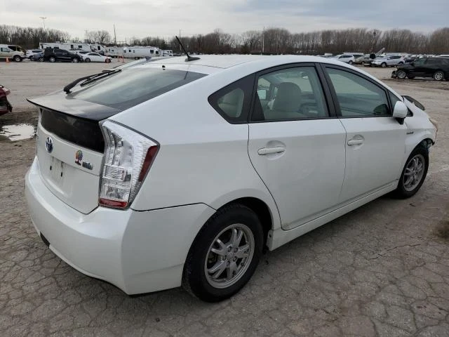 Photo 2 VIN: JTDKN3DU3A0112642 - TOYOTA PRIUS 