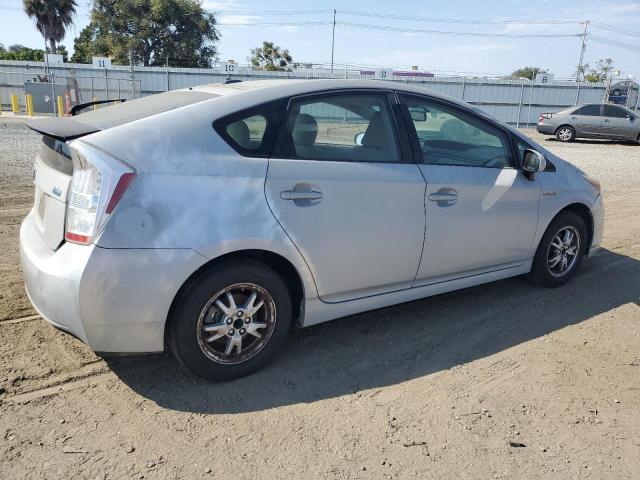 Photo 2 VIN: JTDKN3DU3A0137735 - TOYOTA PRIUS 