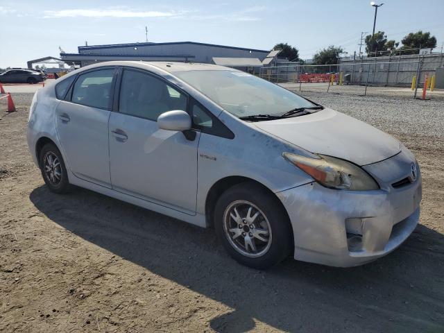 Photo 3 VIN: JTDKN3DU3A0137735 - TOYOTA PRIUS 