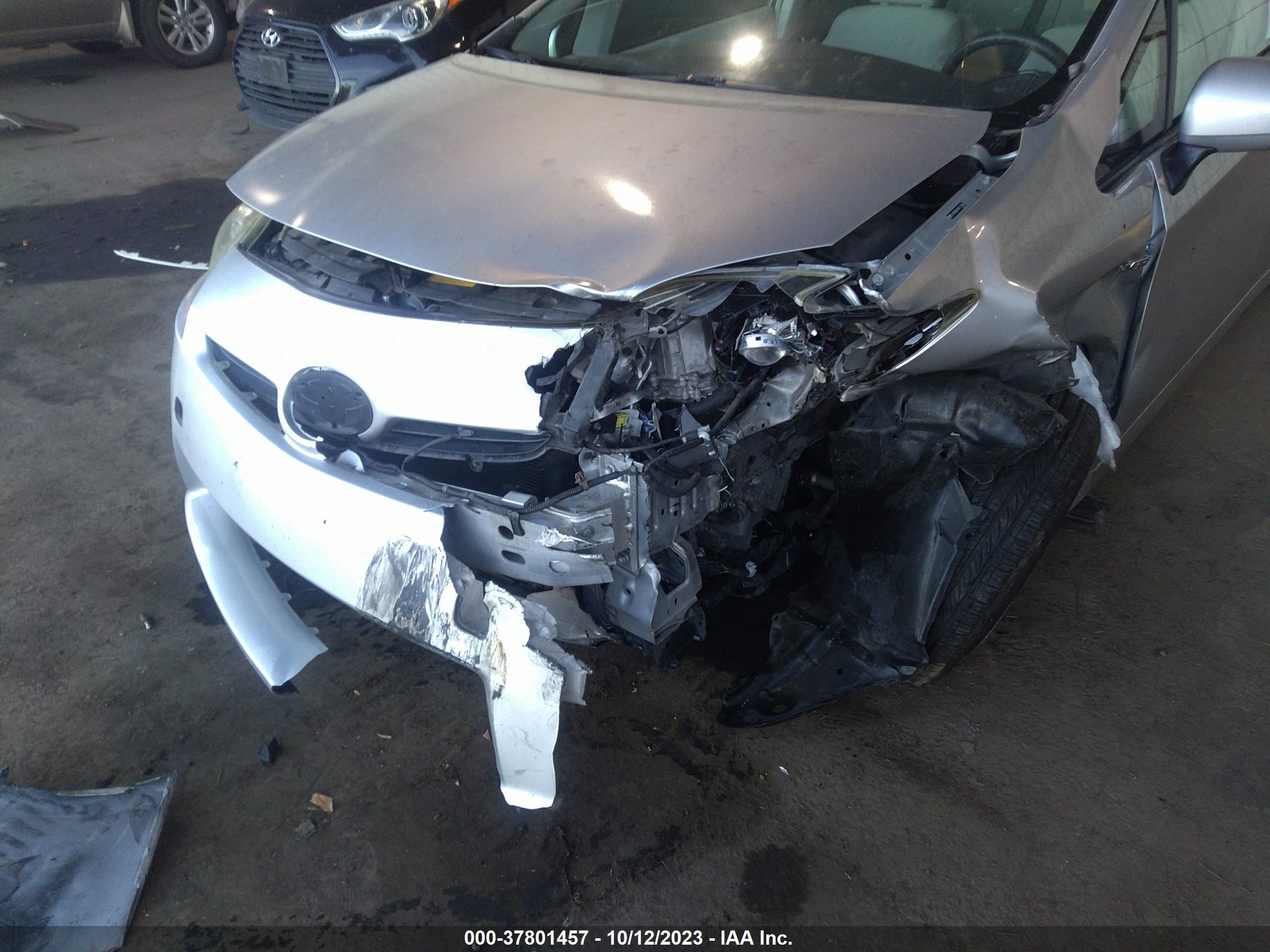 Photo 5 VIN: JTDKN3DU3A0177846 - TOYOTA PRIUS 