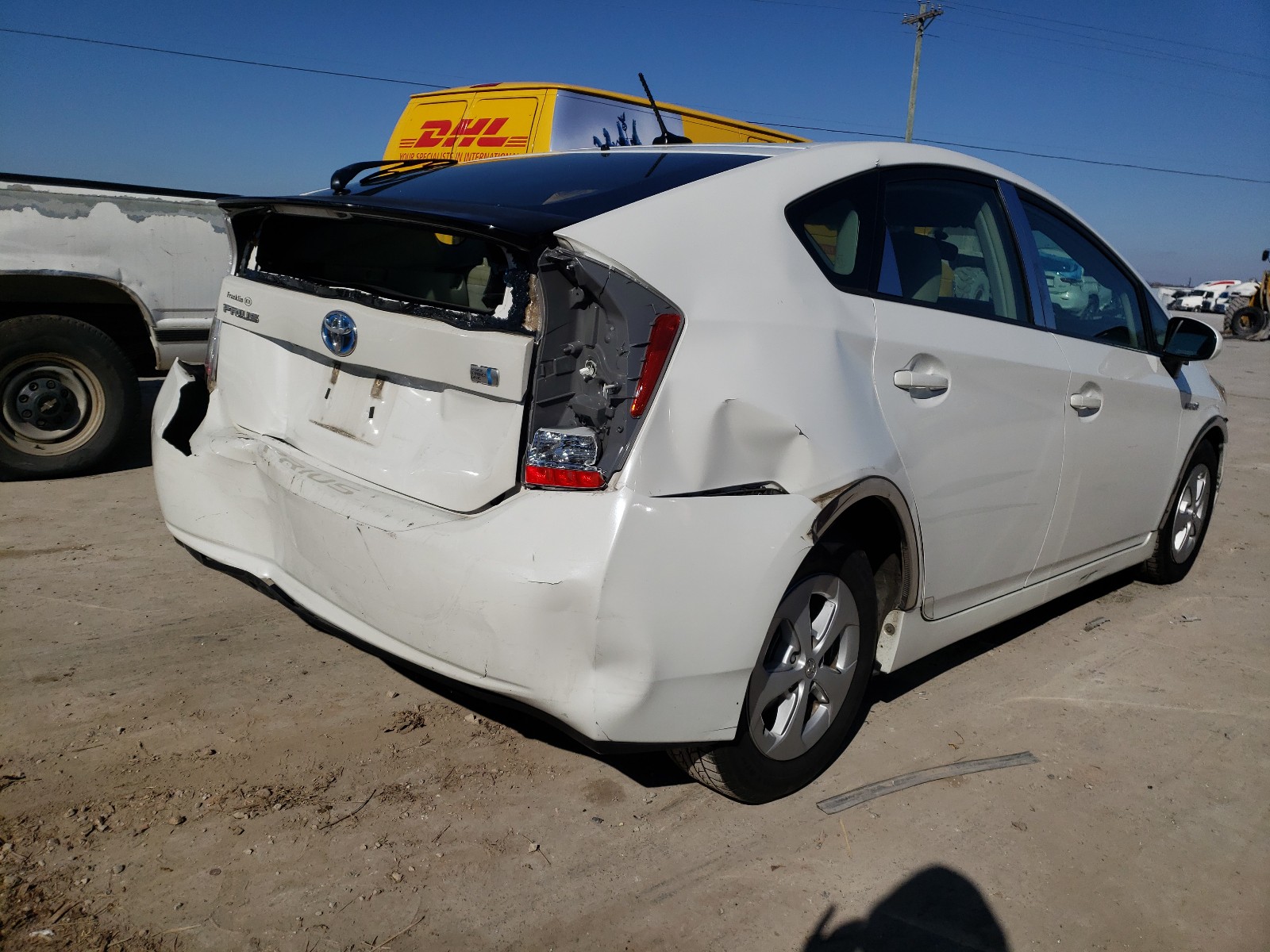 Photo 3 VIN: JTDKN3DU3A0197241 - TOYOTA PRIUS 