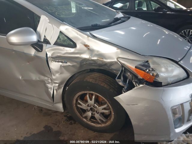 Photo 5 VIN: JTDKN3DU3A1010705 - TOYOTA PRIUS 