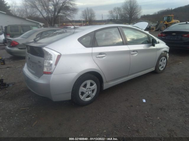 Photo 3 VIN: JTDKN3DU3B0262283 - TOYOTA PRIUS 