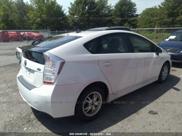 Photo 3 VIN: JTDKN3DU3B0271565 - TOYOTA PRIUS 