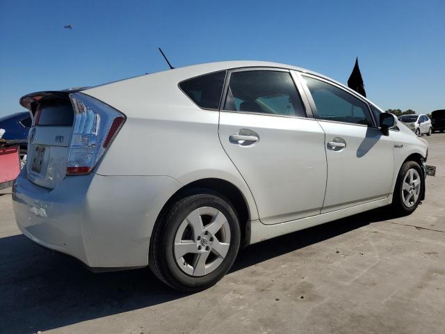 Photo 2 VIN: JTDKN3DU3B0309120 - TOYOTA PRIUS 