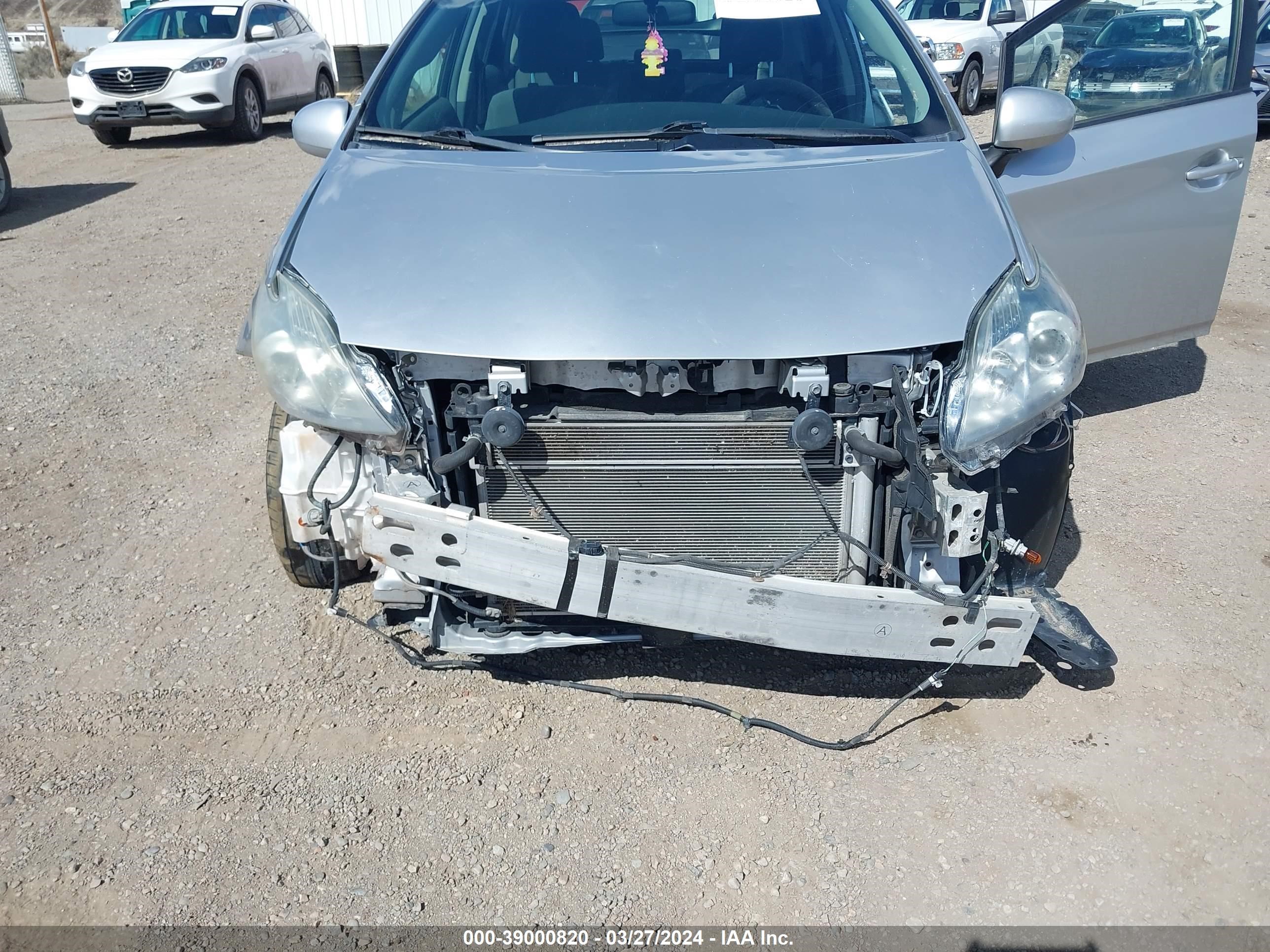 Photo 5 VIN: JTDKN3DU3B1438369 - TOYOTA PRIUS 