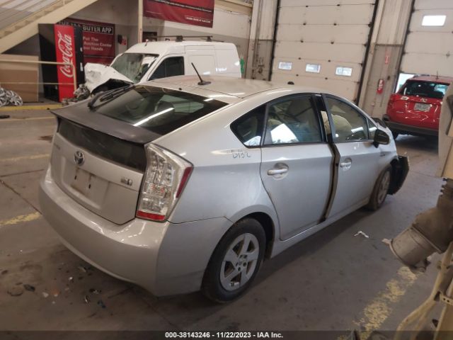 Photo 3 VIN: JTDKN3DU3B1464518 - TOYOTA PRIUS 