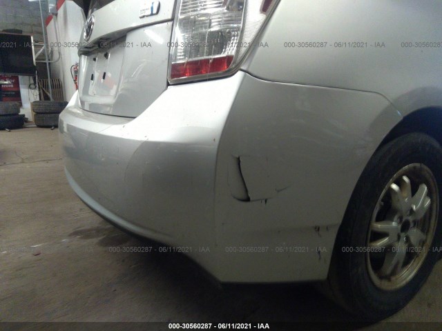 Photo 5 VIN: JTDKN3DU3B1472974 - TOYOTA PRIUS 