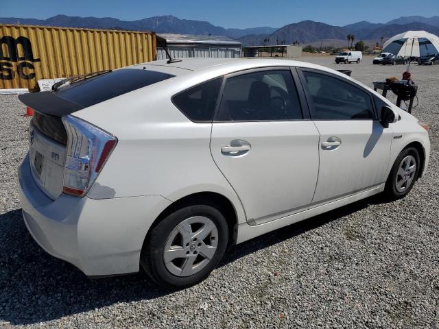 Photo 2 VIN: JTDKN3DU3B5273349 - TOYOTA PRIUS 