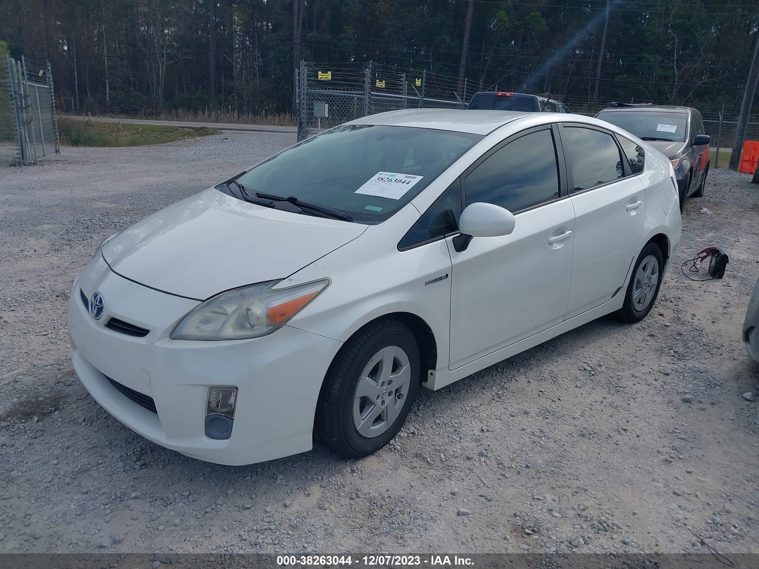 Photo 1 VIN: JTDKN3DU3B5311209 - TOYOTA PRIUS 