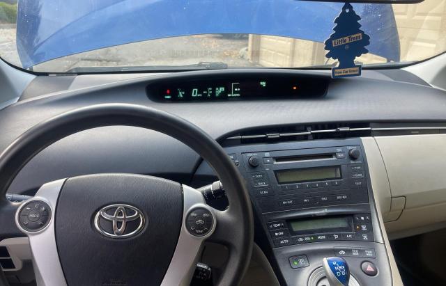 Photo 8 VIN: JTDKN3DU3B5317625 - TOYOTA PRIUS 