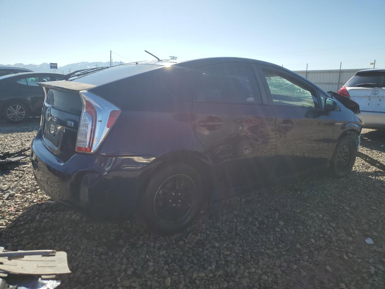 Photo 2 VIN: JTDKN3DU3C1510396 - TOYOTA PRIUS 