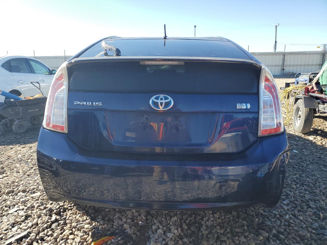 Photo 5 VIN: JTDKN3DU3C1510396 - TOYOTA PRIUS 