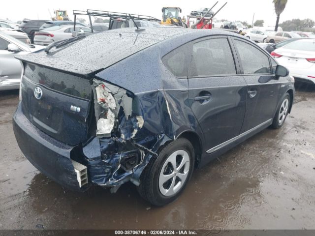 Photo 3 VIN: JTDKN3DU3C1547478 - TOYOTA PRIUS 