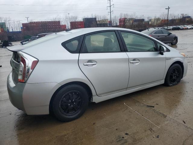 Photo 2 VIN: JTDKN3DU3C1562420 - TOYOTA PRIUS 