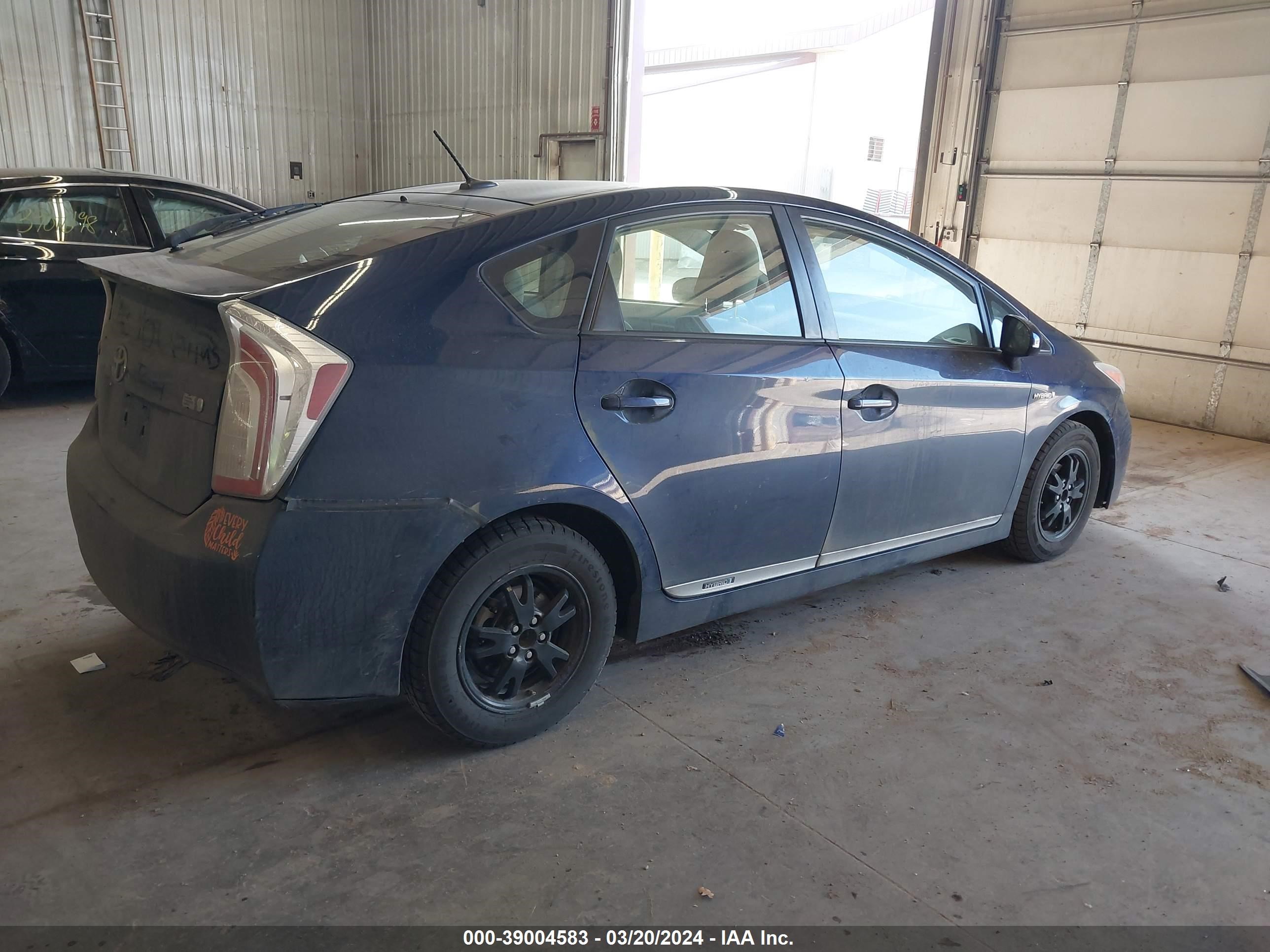 Photo 3 VIN: JTDKN3DU3C1590346 - TOYOTA PRIUS 