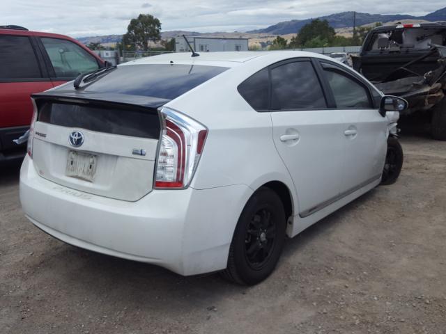 Photo 3 VIN: JTDKN3DU3C1593814 - TOYOTA PRIUS 