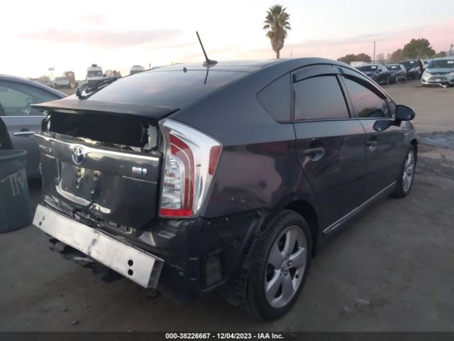 Photo 3 VIN: JTDKN3DU3D1648148 - TOYOTA PRIUS 