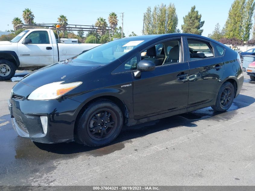 Photo 1 VIN: JTDKN3DU3D1723799 - TOYOTA PRIUS 